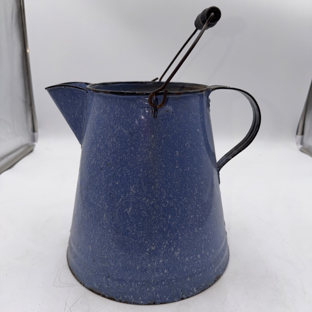 Vintage X-Large Cowboy Blue Speckled Granite Ware Enamel Coffee Pot Camp Kettle